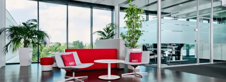 MID GmbH Empfangsbereich | Impressum